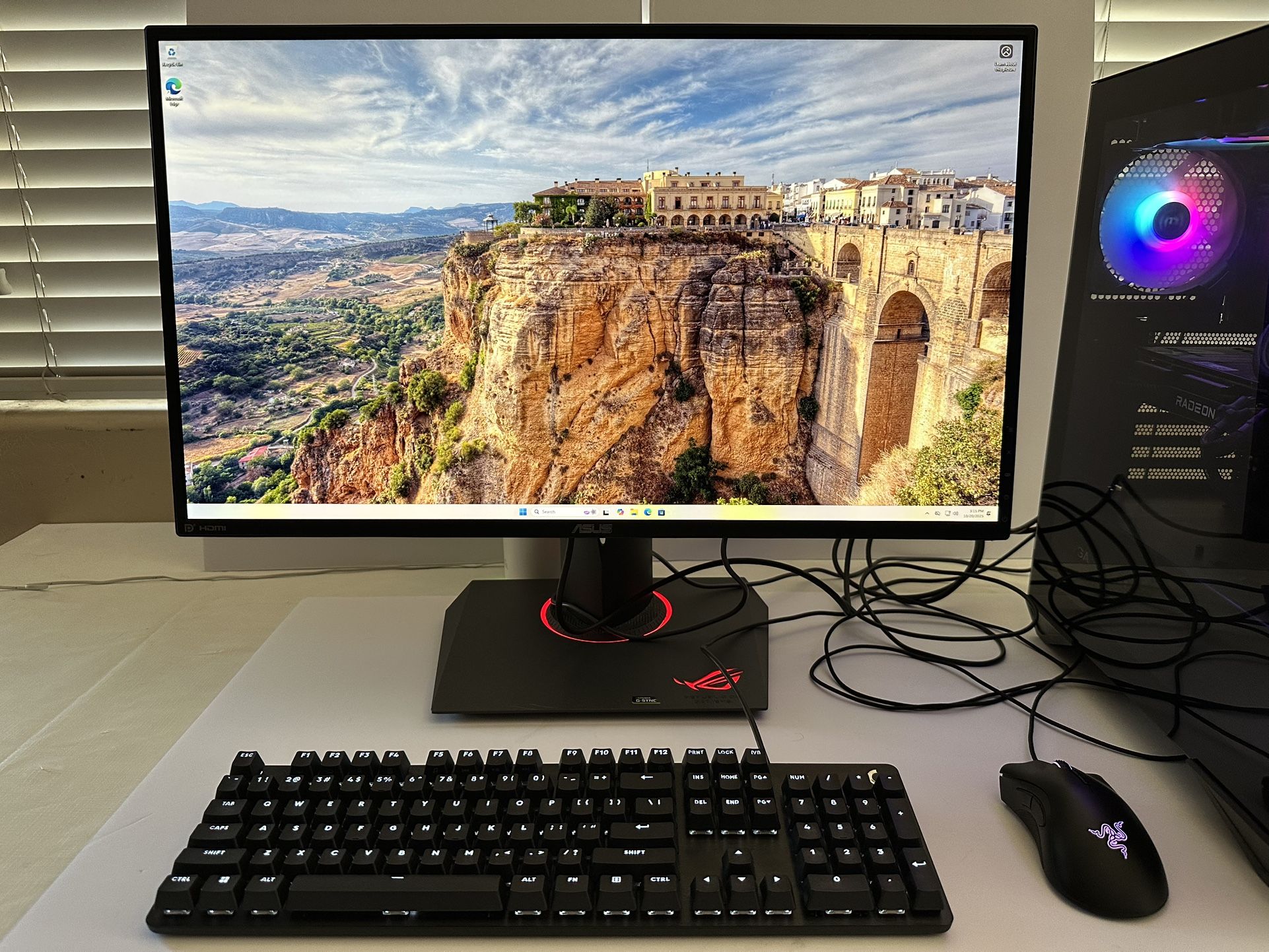 Complete 1440p PC Setup: Ryzen 5 5600X, RX 6700, ASUS ROG 165Hz Monitor