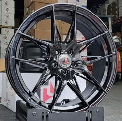 Rims 18 Traklite 5 Lugs 114.3 mm