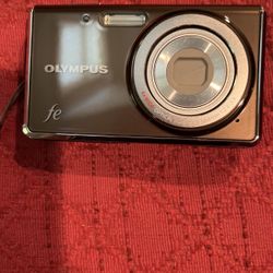 Olympus Fe4020 14 Mp Digital Camera