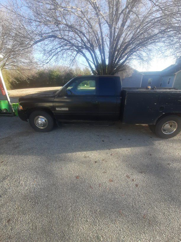 1999 Dodge Ram 3500