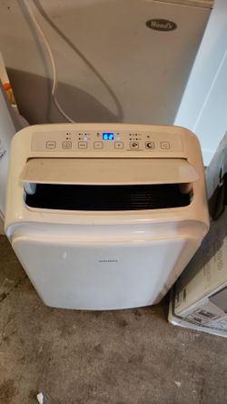 Insignia 350 sq ft portable air conditioner