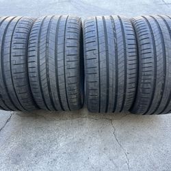 (4) Pirelli 305 35 20 Pirelli PZero 305/35/20 Tires 305/35R20 Llantas 305-35-20 / 99% TREAD
