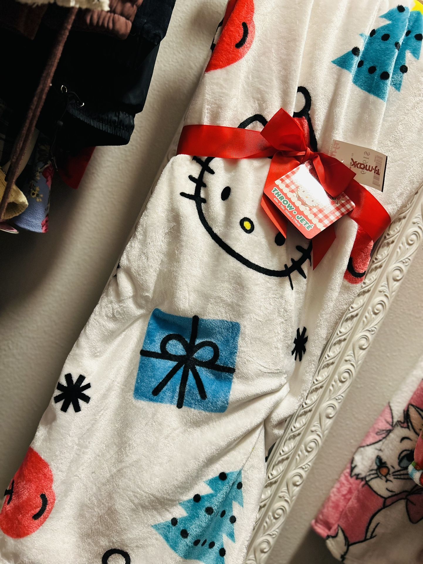 Hello Kitty Blanket