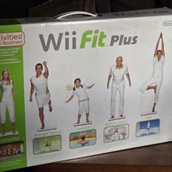 Wii step  and game. Plus 3 in 1 comfort workout kit.