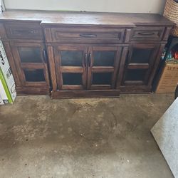 Tv Stand Or Cabinet 