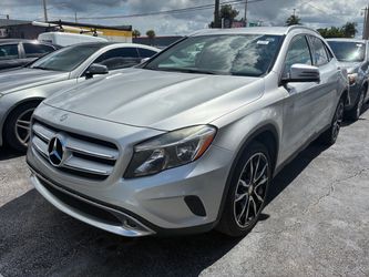 2016 MERCEDES GLA 250