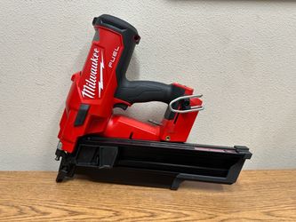 Milwaukee 2744-20 M18 FUEL 3-1/2 in. 18-Volt 21-Degree Lithium-Ion Brushless Cordless Framing Nailer (Tool-Only)