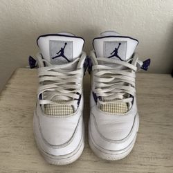 Jordan 4 Metallic Purple