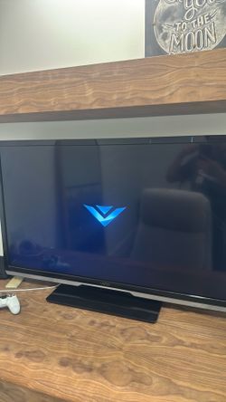 Vizio TV 42”