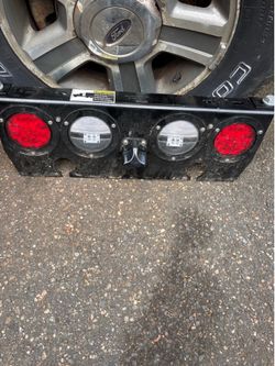 Truck / trailer lights