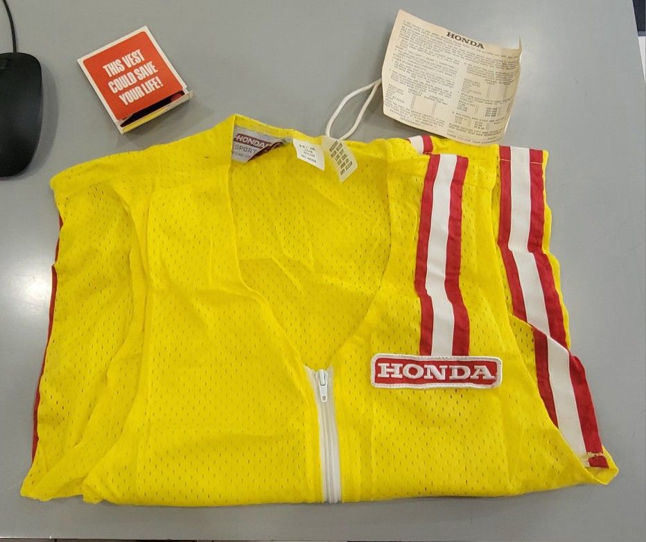 Vintage 1970's Honda Mesh Zipper Vest. (NEW-NOS)