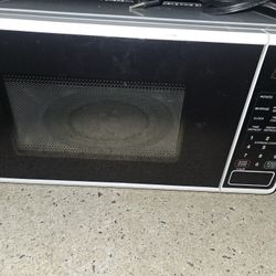 Microwave In Good Condition