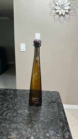 Empty Don Julio 1942 Tequila Añejo 750ml
