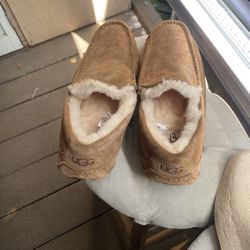 UGG Men's Ascot Slipper Size 9 Women Size 10 No Box
