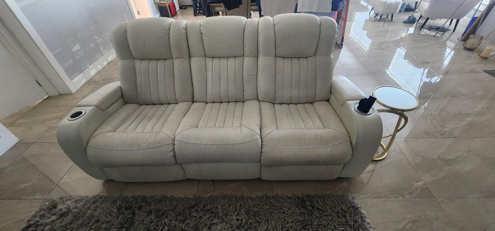 leather sofa recliner