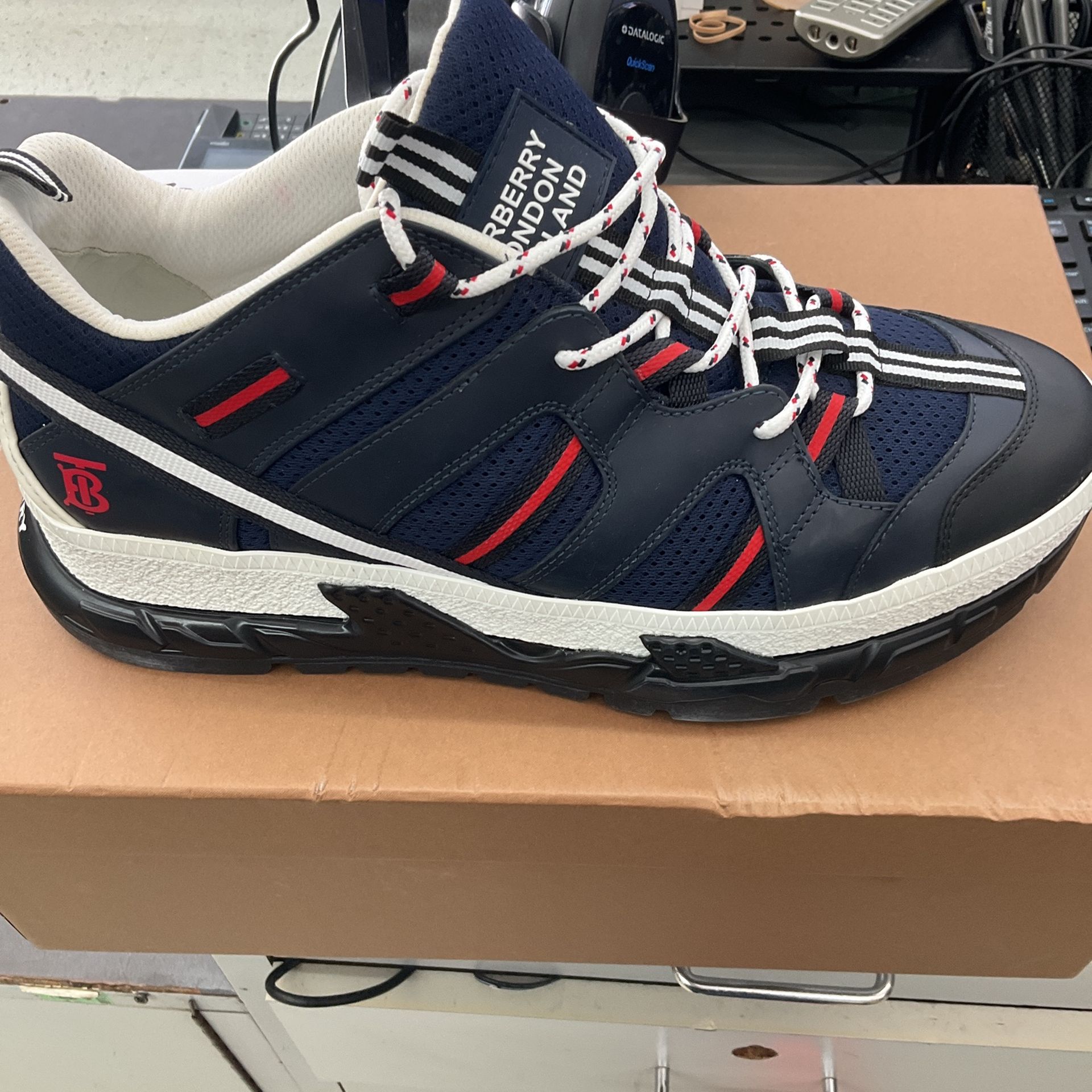 Burberry London Shoes