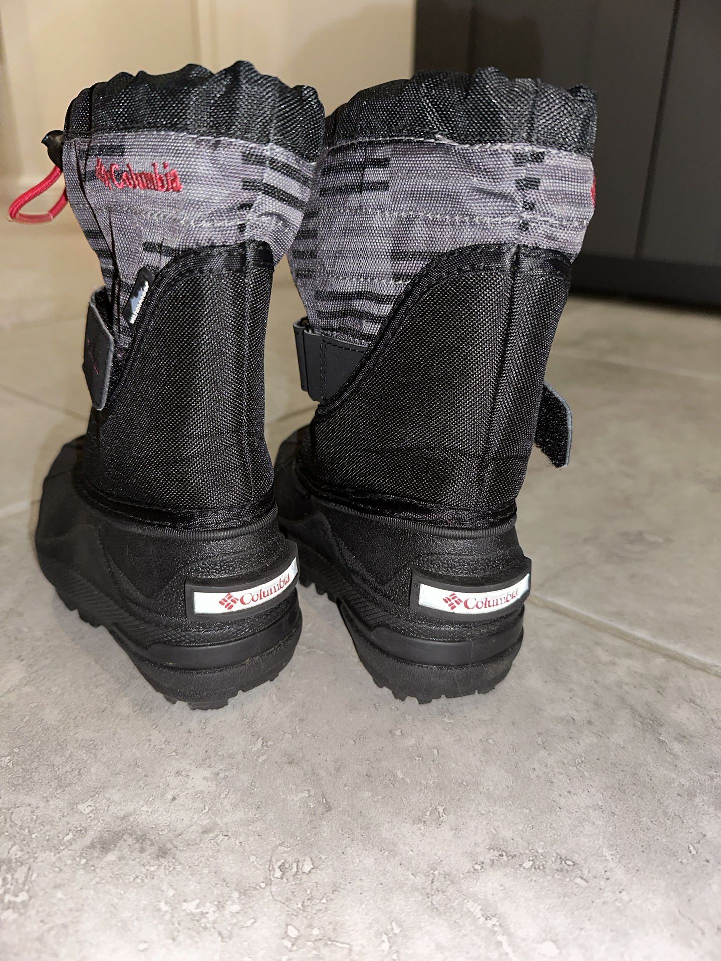 Columbia Toddler Snow boot Size 7