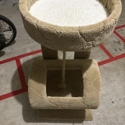 Cat Play Tower