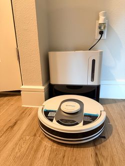 Shark robotic vacuum