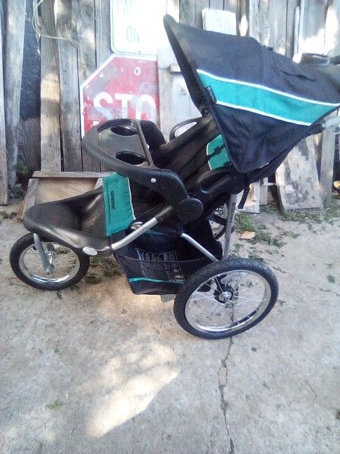 Stroller 