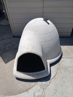 Dog house