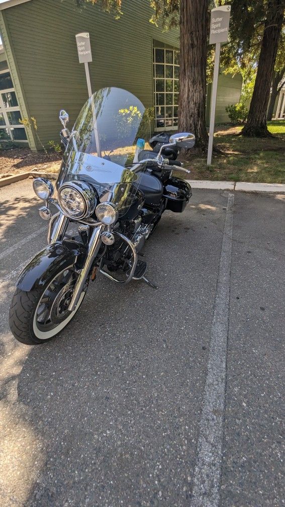 2005 Yamaha Road Star Silverado Midnight