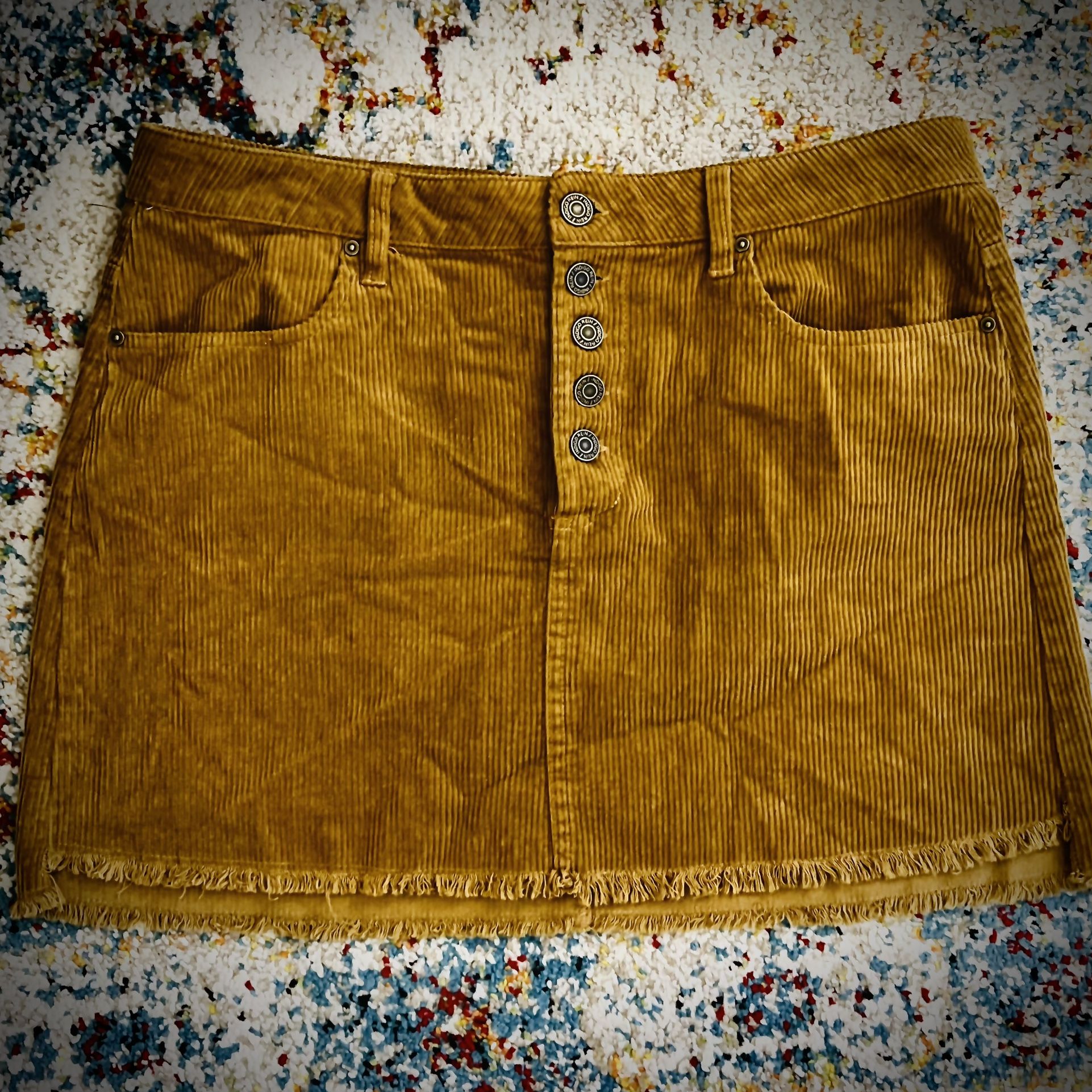 Corduroy stretch mini skirt