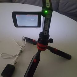 Insignia camcorder/mp3 player "Great 4 Kids"