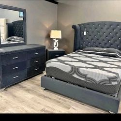 Bedroom Set 4 pcs new grey velvet new set bed set