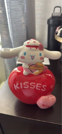 HK valentine figures
