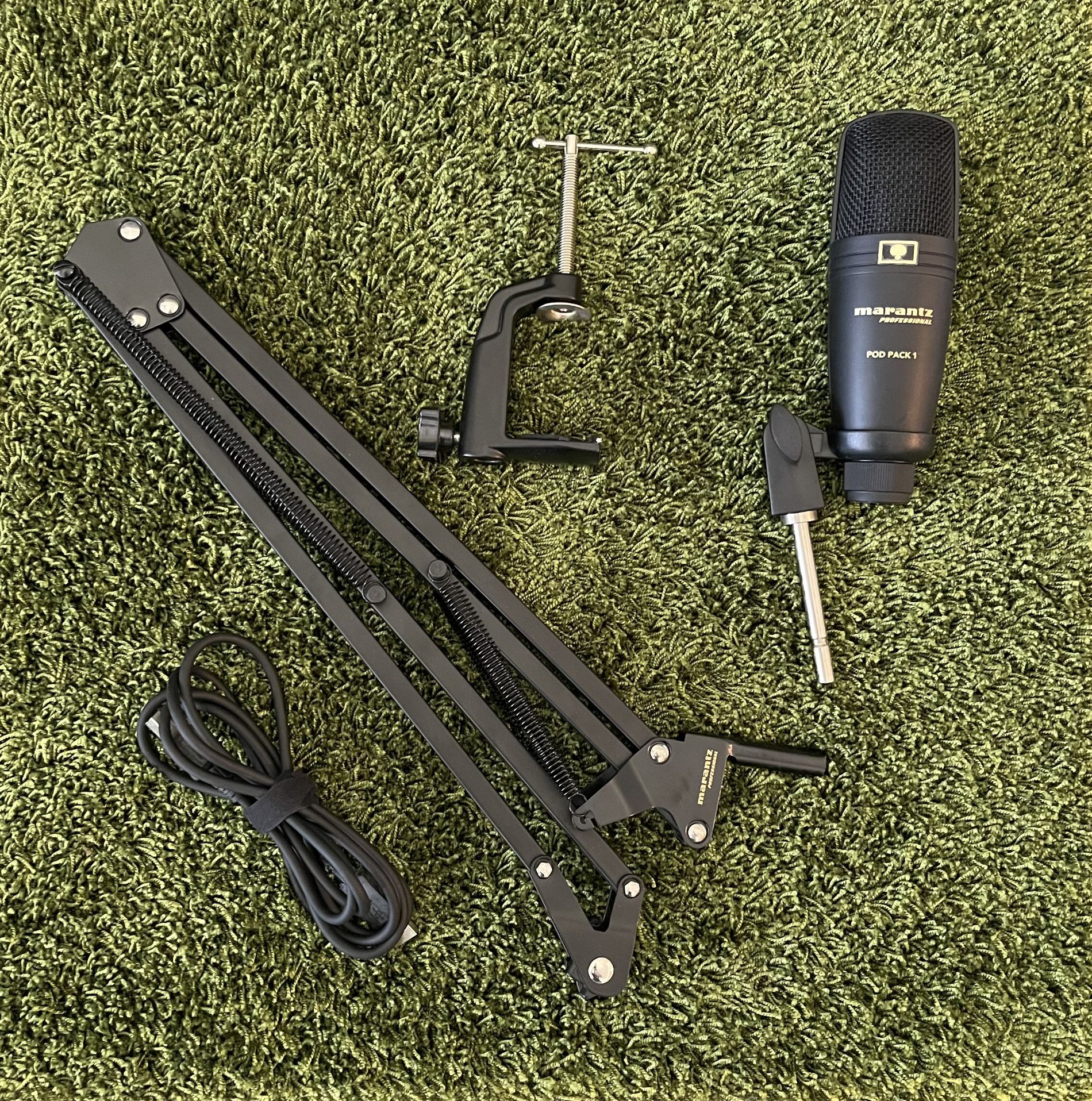 Marantz Professional Pro Complete Podcast Kit - USB Condenser Studio Microphone