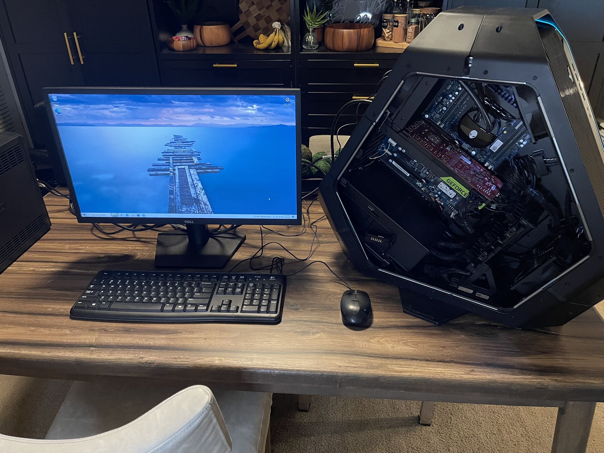 Alienware R5
