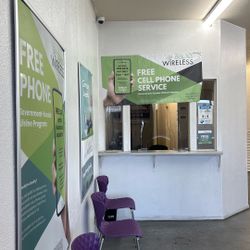 FREE PHONES RIGHT HERE IN SALINAS!!