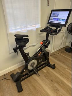 Nordic Track S22i studio cycle