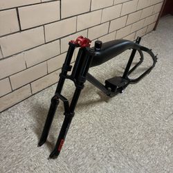 Motorized Gas 3.4 Litter Gas Tank Bike Frame