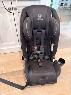 Diono 5 point strap car seat