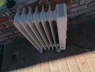 Like new Radiator Heater with thermostat control