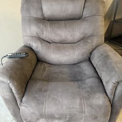 Recliner Chair 