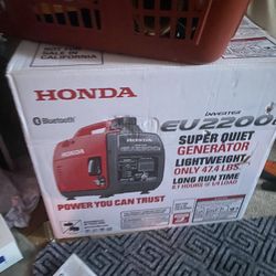 HONDA EU 2200  GENERATOR 