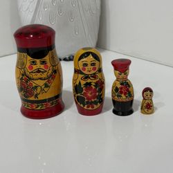Vintage Matryoshka Nesting Dolls: Hand-Painted Wooden Babushka Family, USSR