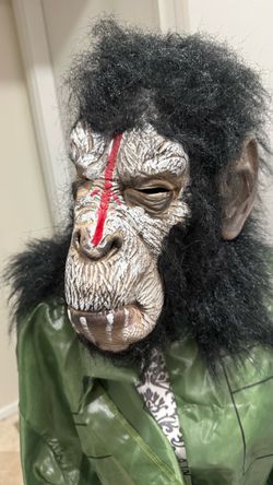 Planet of the apes mask (x2)