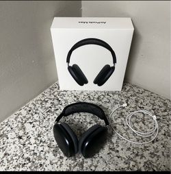 Apple AirPods Max 2 (2nd Gen) - Midnight