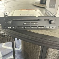 2008 BMW Z4 E85 Stock Radio n Amplifier 
