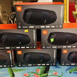 JBL Charge 5 (Wi-Fi SE) Portable Speaker | Wi-Fi & Bluetooth | Waterproof | Powerbank | JBL Pro Sound