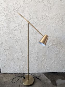 Floor lamp