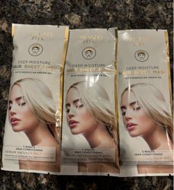 NEW ORLANDO PITA DEEP MOISTURE HAIR SHEET MASKS SET OF 3….$5!