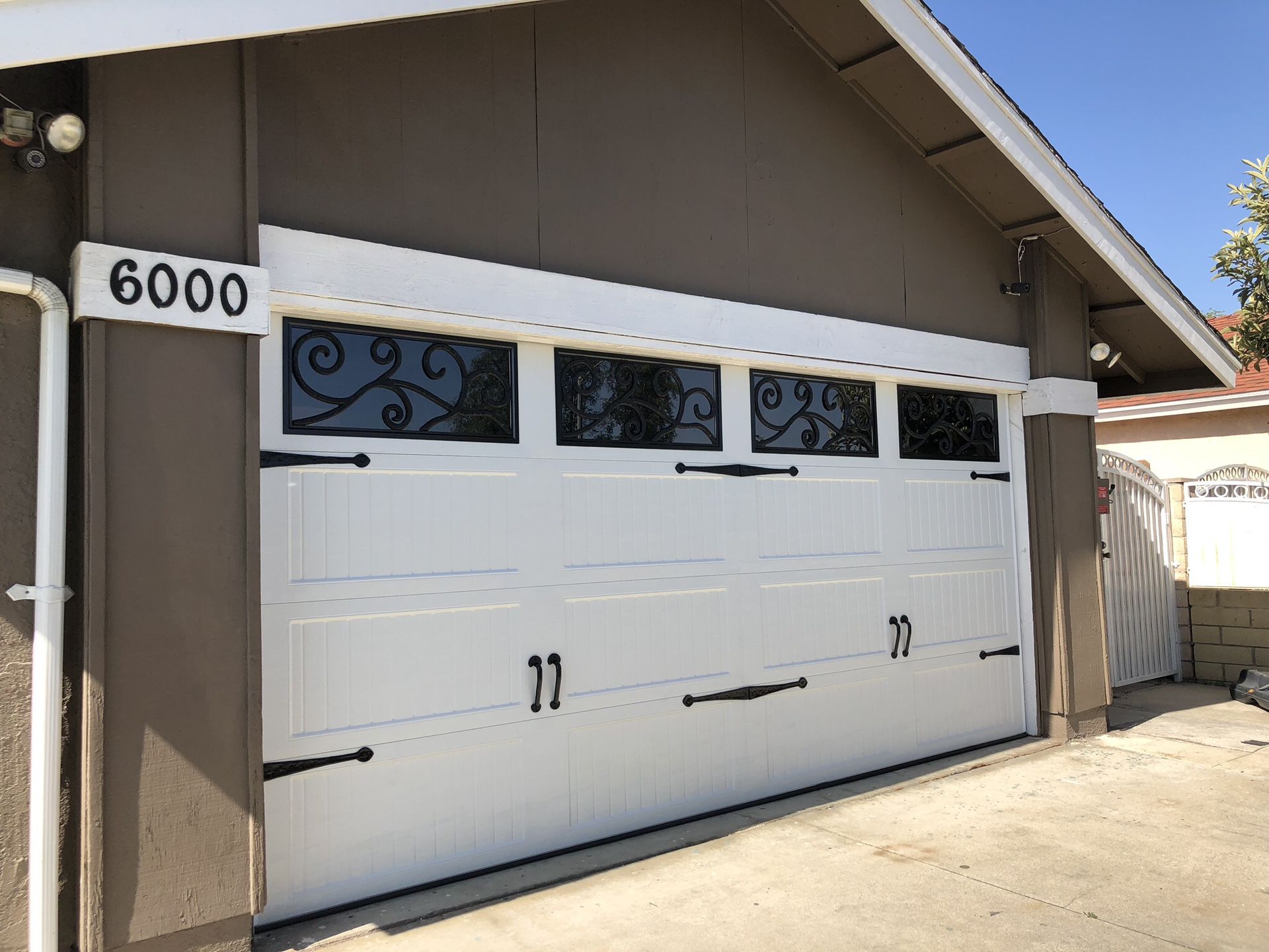 Quick garage door