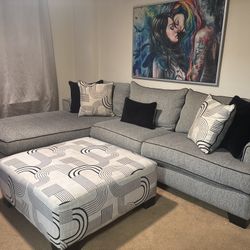 3 Piece Like New Modern Couch