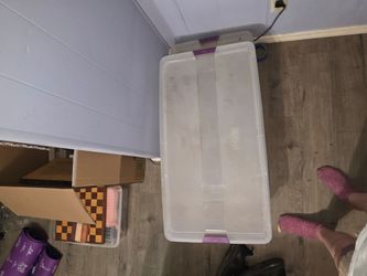 Clear Plastic Storage Bin with Lid