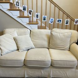 80” Bob’s Furniture Couch